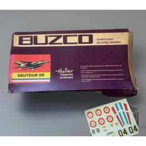 VINTAGE Buzco/Heller Vatour 11B Model Kit 1:50 VTG Complete Rare